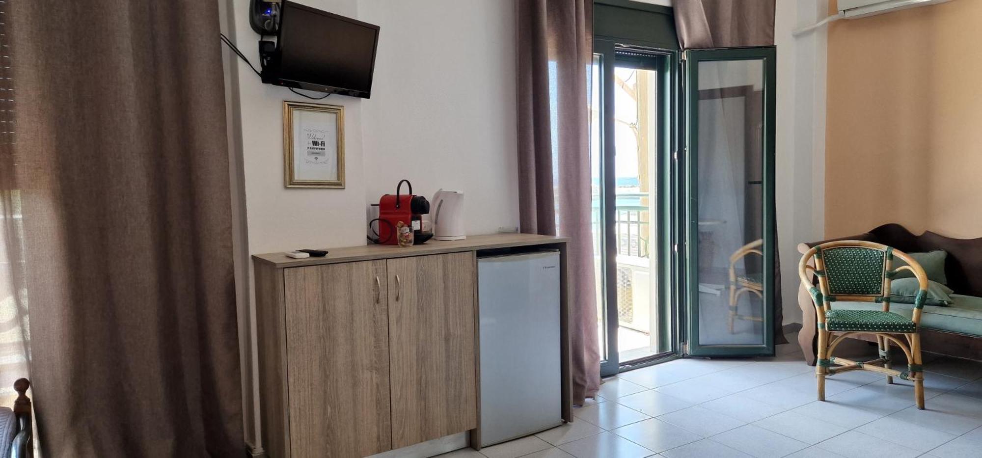 By Captains Studio Apartment Ierapetra  Room photo