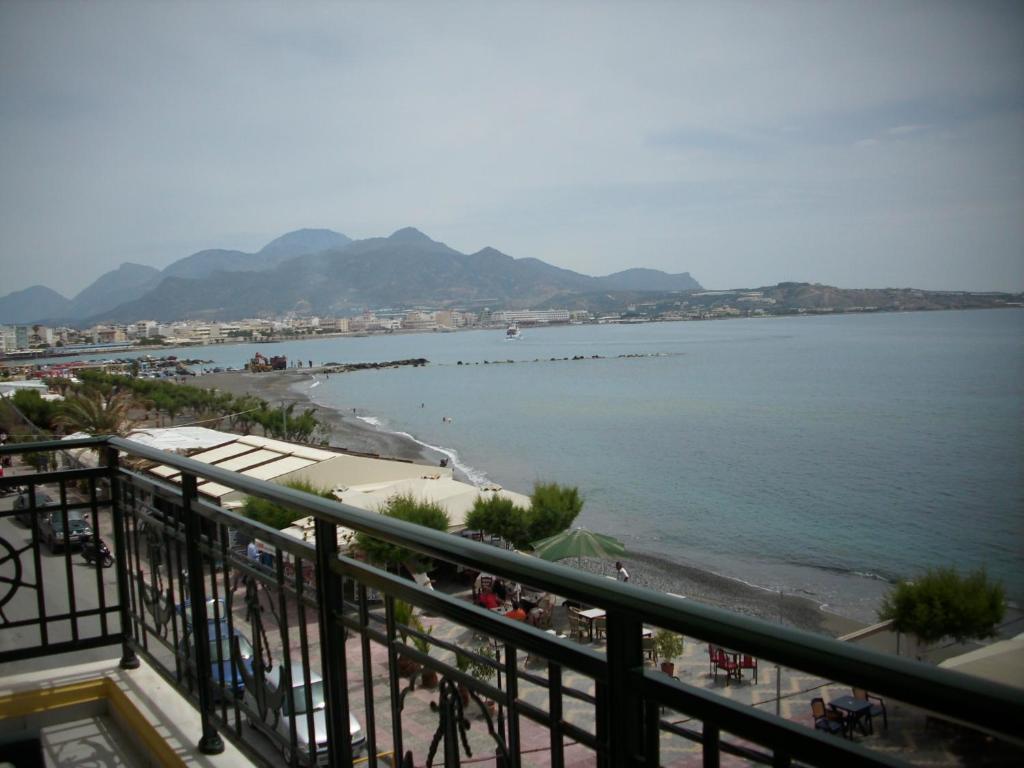 By Captains Studio Apartment Ierapetra  Exterior photo